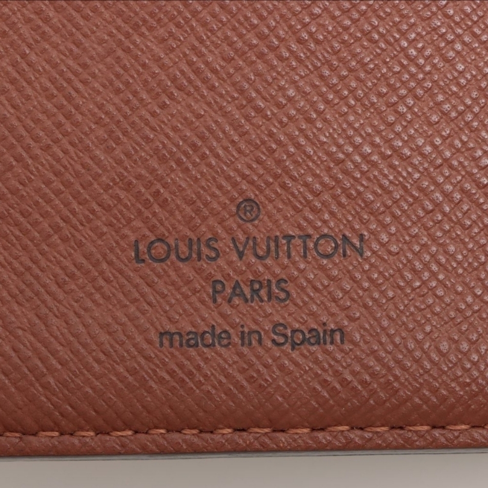 Authentic Louis Vuitton Monogram Marco Wallet  - Picture 3 of 7